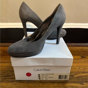 Hardly Worn Calvin Klein Dark Grey Suede Pumps, Size 7